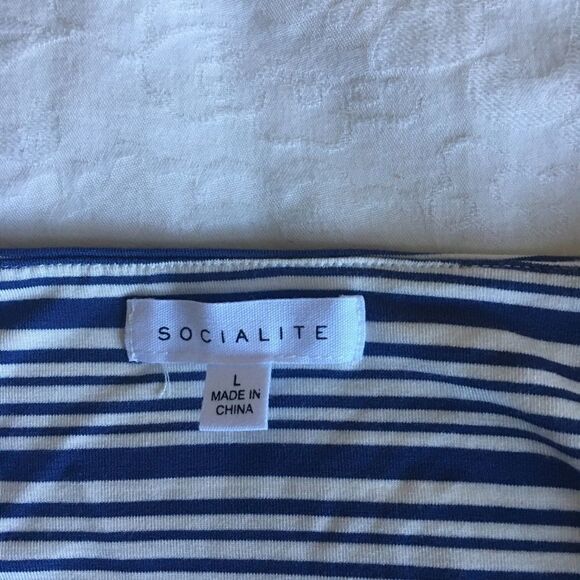 NWOT Socialite striped skater dress size L - Picture 4 of 5